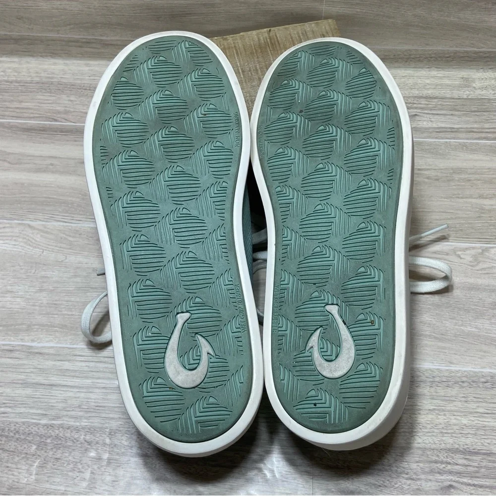 OLUKAI / Pehuea Li Womens Sneakers Size 7
